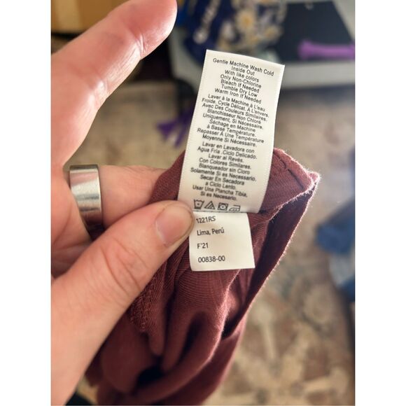 Nation LTD NWT Romy Modest Tee in Red Clay Blouse, Sz Medium - Picture 12 of 12